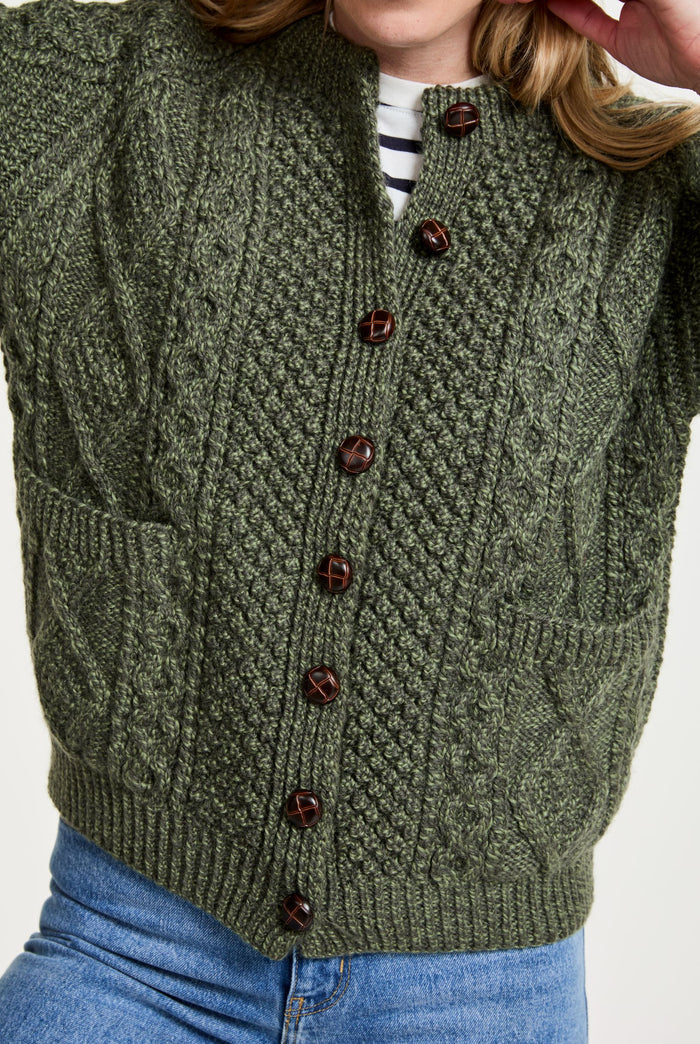 Merino wool sweater, Ireland, Aran knit, jumper, cardigan, women's cardigan, knitwear, cable knit, buttoned cardigan, wool cardigan ,green