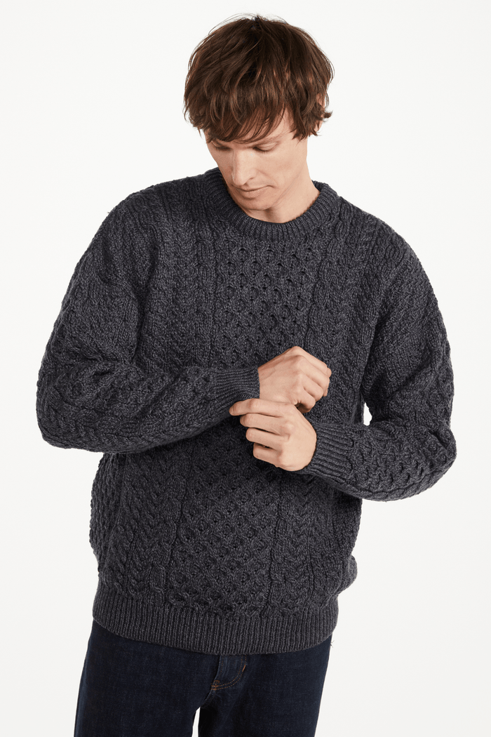 Inisheer Traditional Mens Merino Aran Sweater - Charcoal