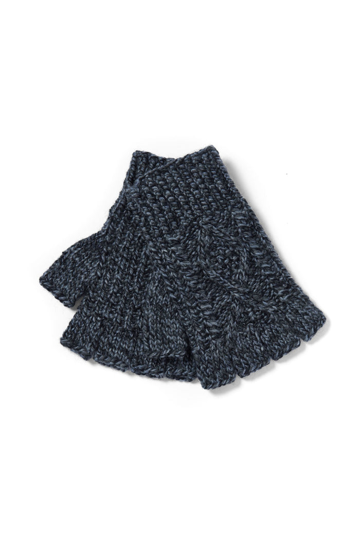 wool gloves, aran wool, knitwear, gift, Ireland, gloves, merino wool gloves， fingerless ,cable knit