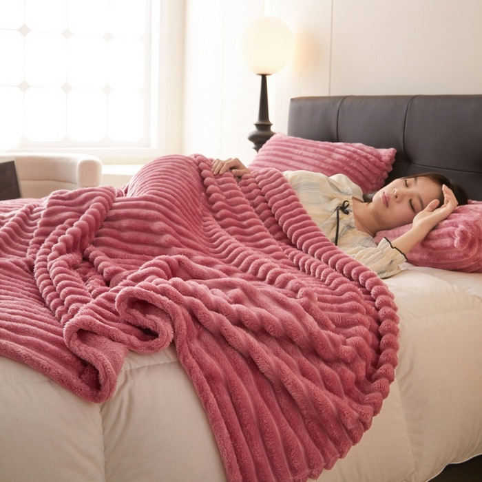 Rabbit Plush Anti-static Sofa Throw