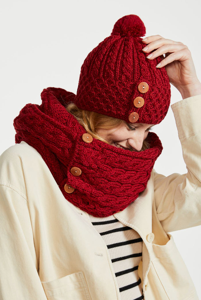 Merino wool, Hat & Scarf, wool hats, Arran knitwear, knitwear, red, gift, Ireland, Pom pom, ladies hats