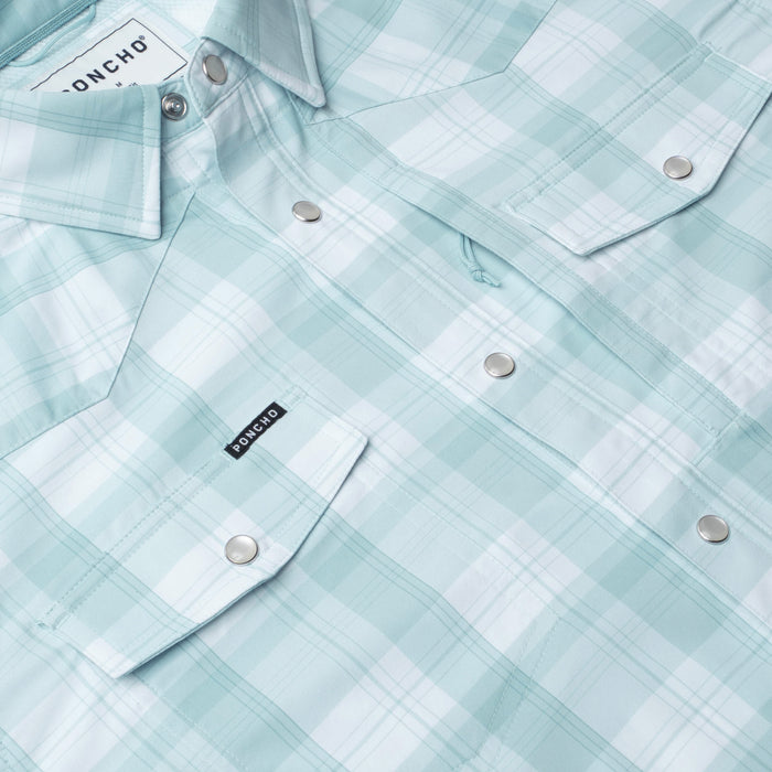 The Billings plaid outdoor shirt in light blue with snap buttons and chest pockets