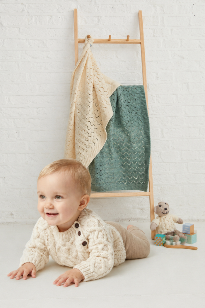 The Owey Moss Stitch Lace Baby Blanket - Green