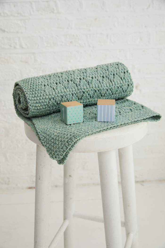 The Owey Moss Stitch Lace Baby Blanket - Green