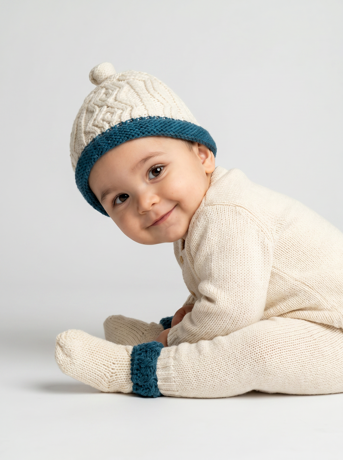 Trá Beag Baby Aran Hat - Teal